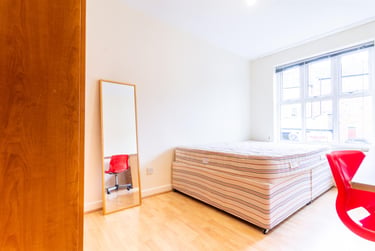 2 bed flat, The Chare, Newcastle Upon Tyne, Newcastle, NE14DD - Image 2